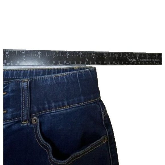 Jeans Stretchy Mid-Rise Straight Cut Size 12Fashion To Figure Perfect Condition - Picture 12 of 16